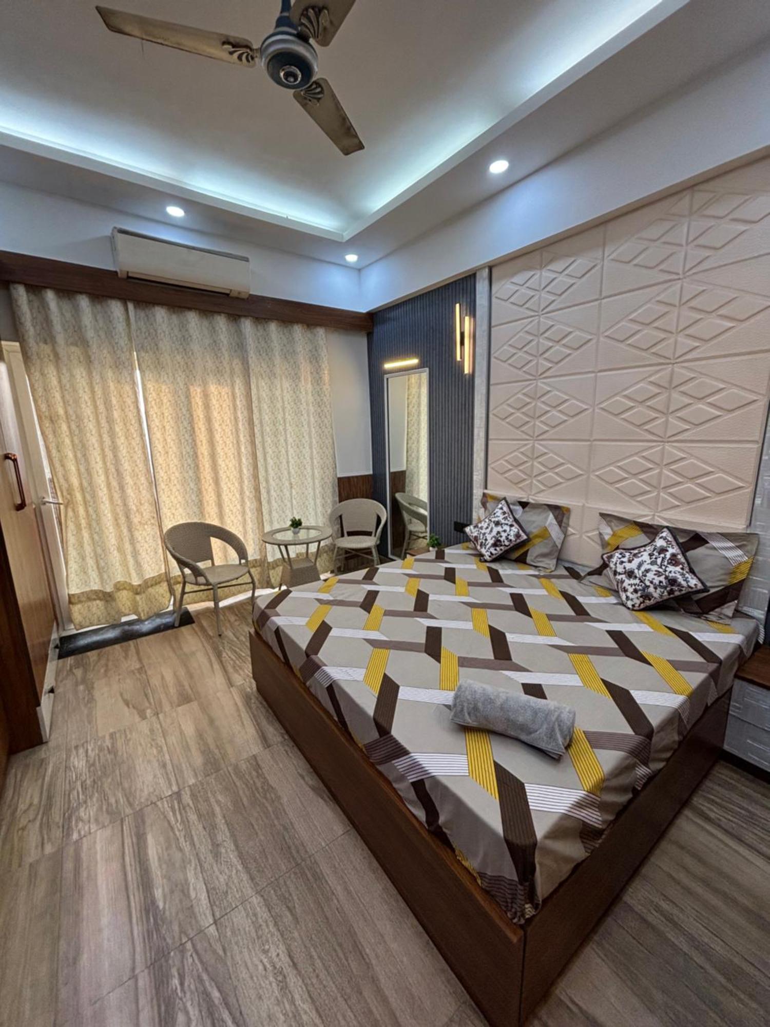 Hotel Velvet Greater Noida Exterior foto
